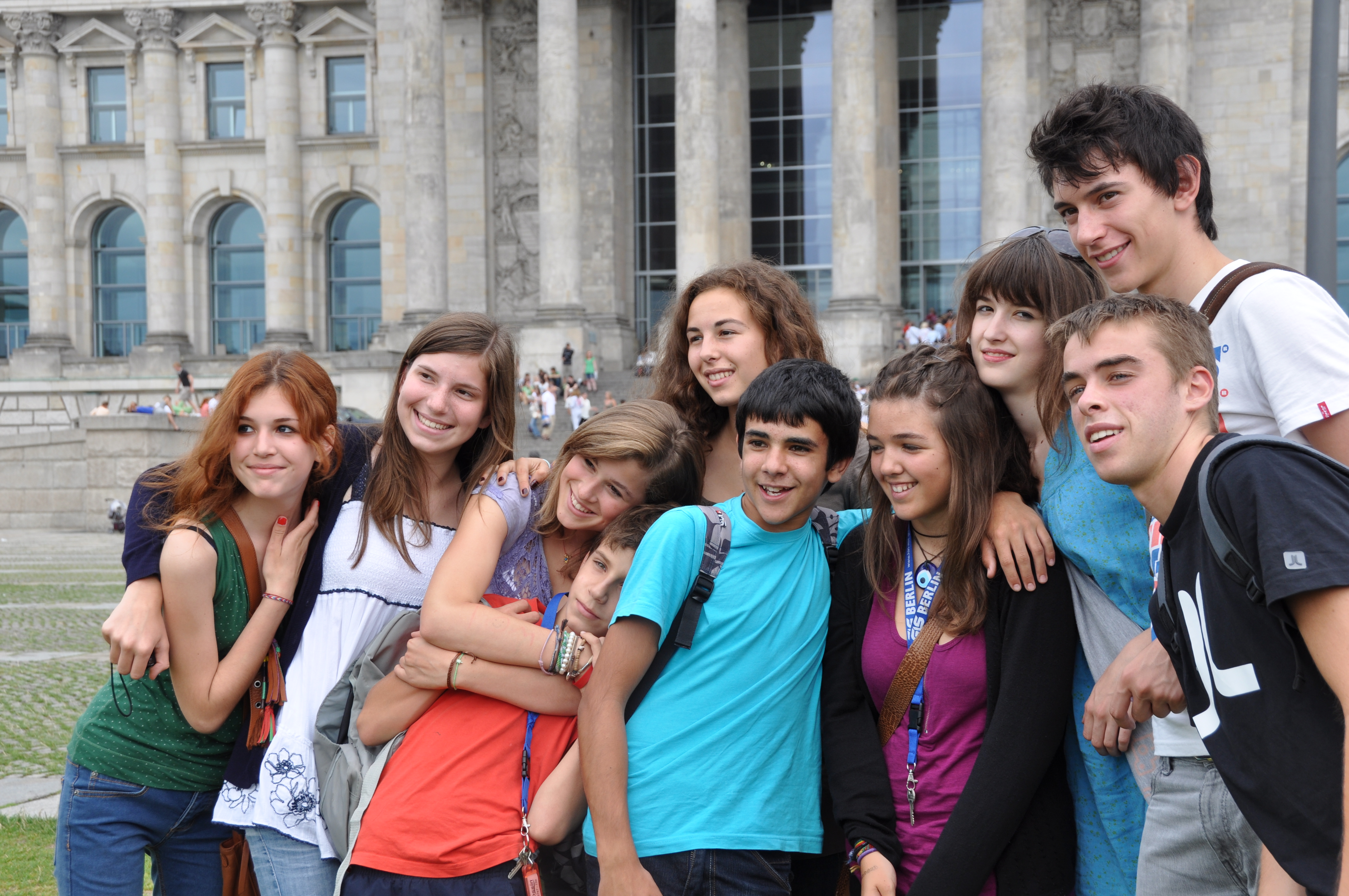 Сделать по немецкому по фото. Молодежь Германии. Школьники Германии. Немецкая молодежь в Германии. Современная молодежь в Германии.